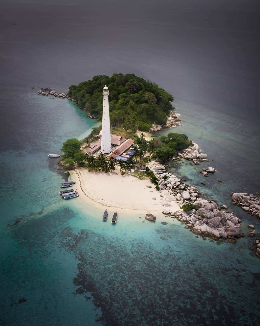 Gambar Pulau Lengkuas Dari Ketinggian, Images From @rahaps_