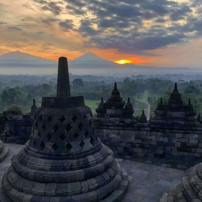 Candi Borobudur Lokasi Dan Harga Tiket Masuk Terbaru Oktober 2023
