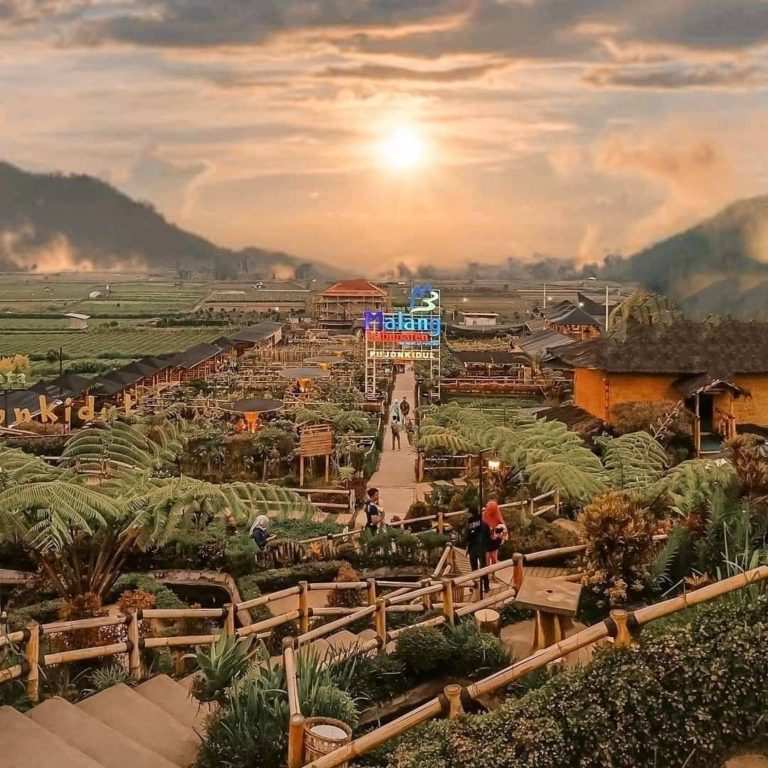 Lokasi Dan Harga Tiket Desa Wisata Pujon Kidul Malang Juli