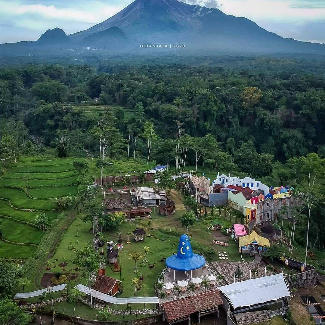 Bhumi Merapi Dilihat Dari Atas, Image From @dhian_hardjodisastro