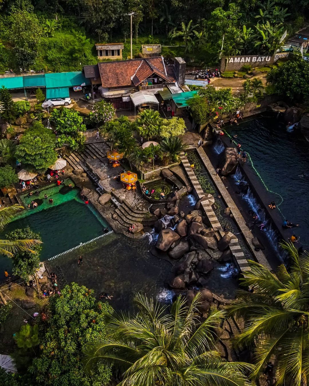 Wisata Taman Batu Purwakarta Dilihat Dari Atas Image From @purwakartaendah