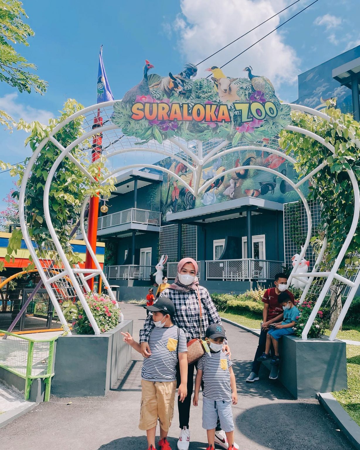 Suraloka Zoo Lokasi Dan Harga Tiket Masuk Terbaru November 2022