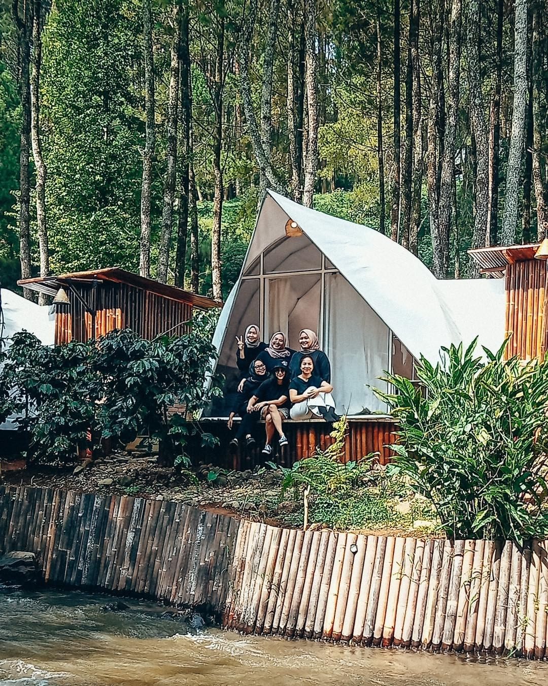 Lokasi Luxury Camp Riverside Pangalengan Image From @luxcamp Bandung