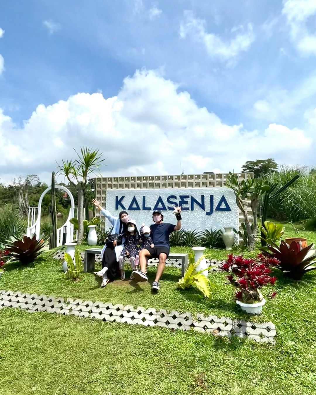 Review Kalasenja Cimahi Bandung Image From @qmichan
