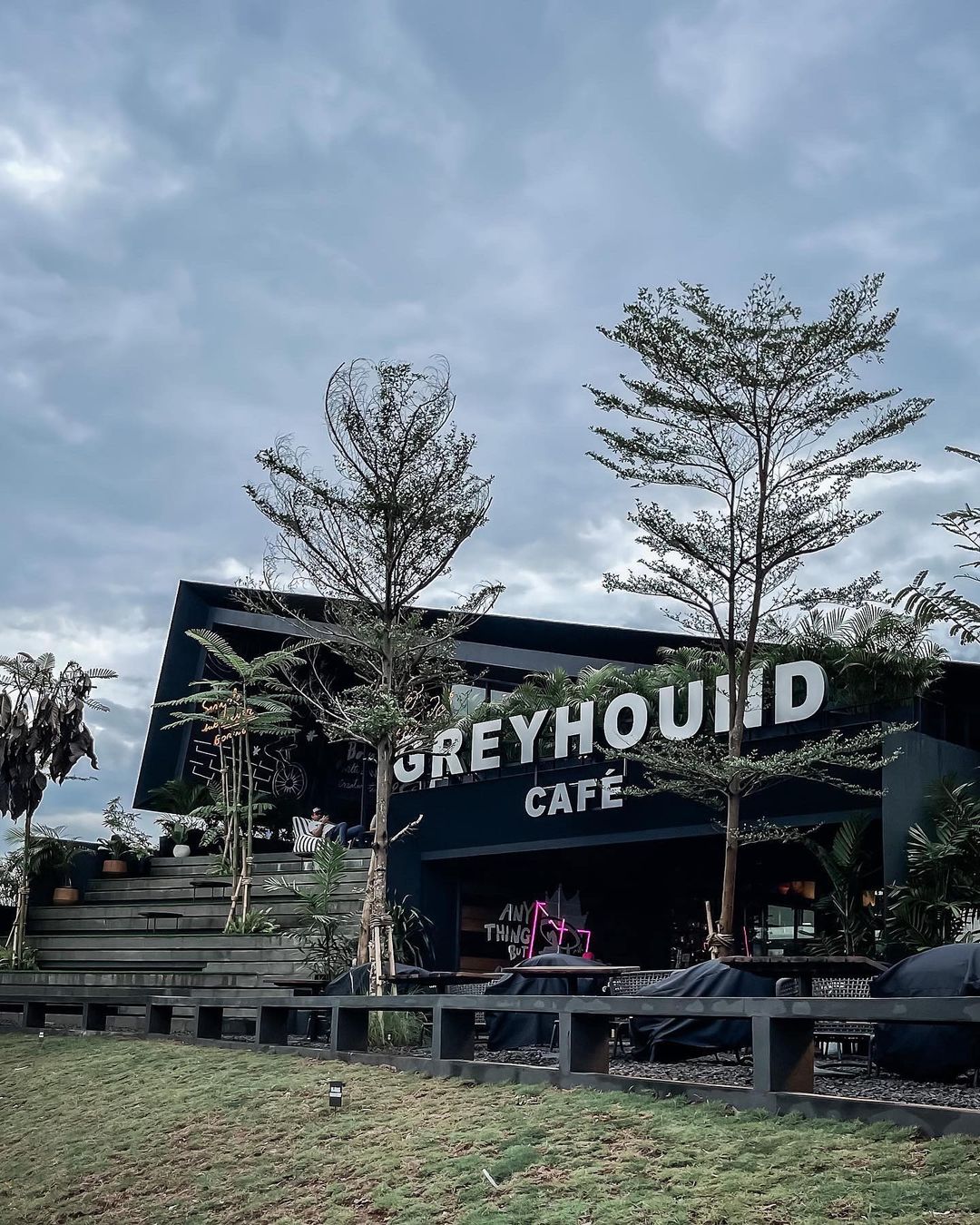 Review Greyhound Cafe Bekasi Image From @lyagumay