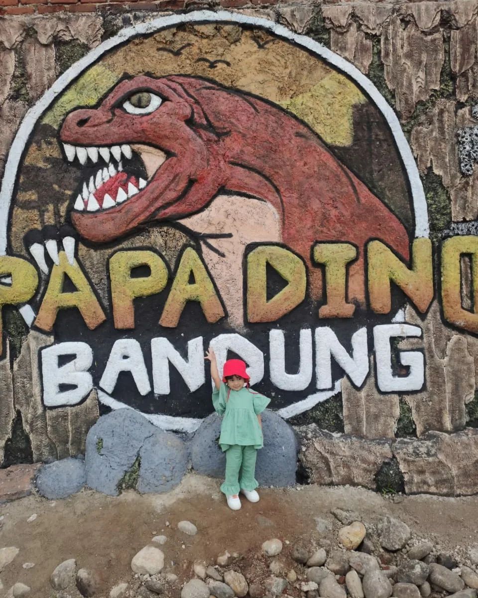 Lokasi PAPA DINO Bandung Image From @fathia Elv_