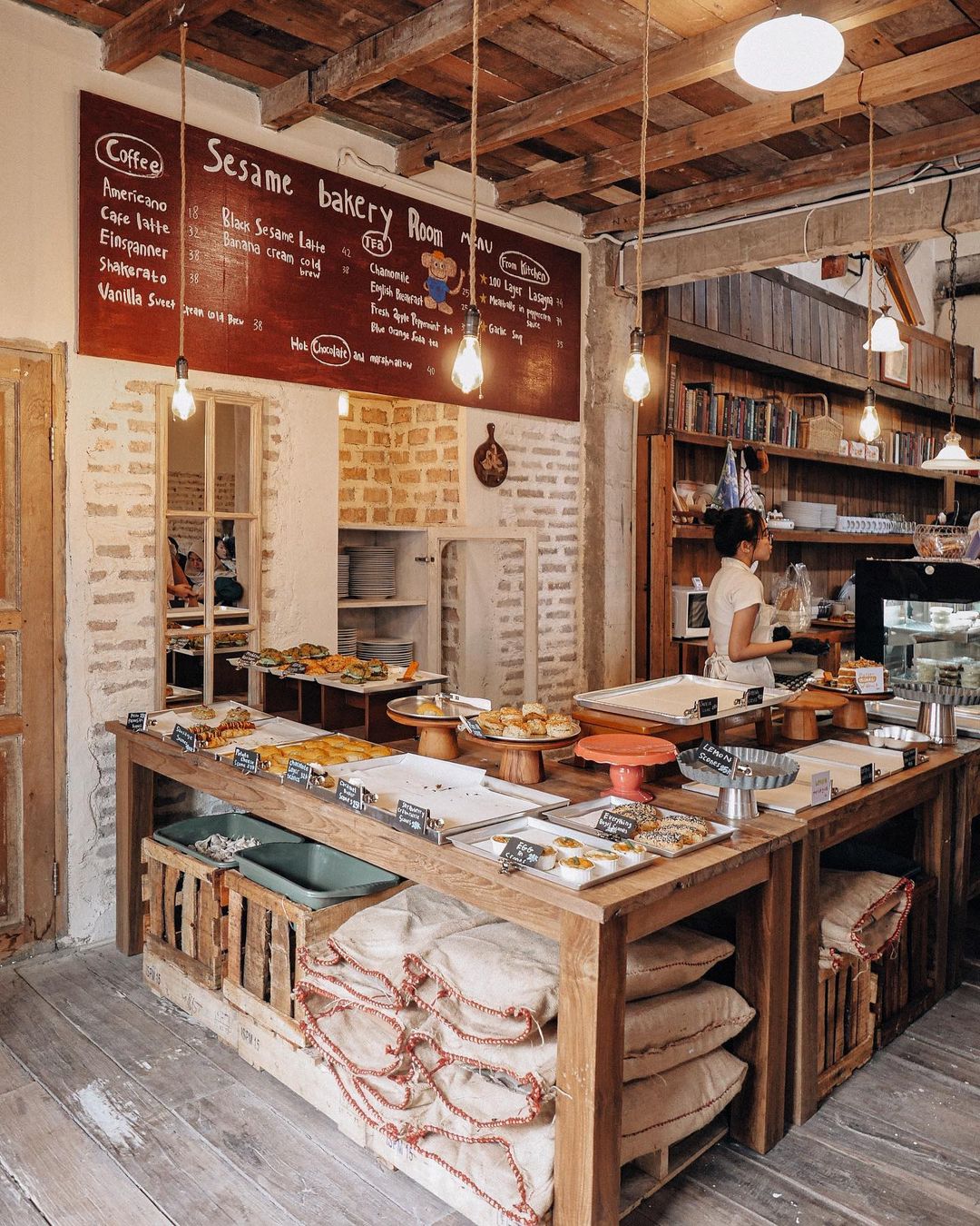 Review Sesame Bakery Room Kemang Jakarta Image From @vanissakaris