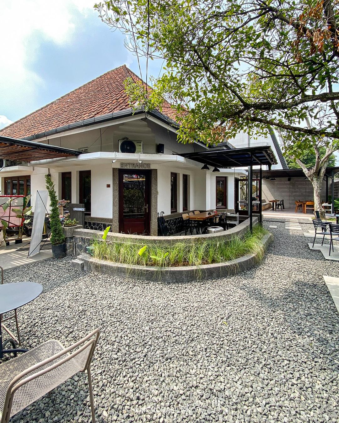 Foto Paragraph Coffee Eatery Bandung Image From @memorabiliakopi