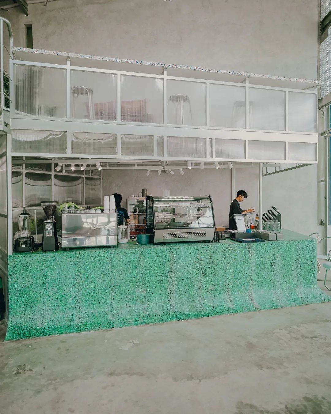 Review Monday Coffee Kiara Artha Park Image From @caffeinestories_