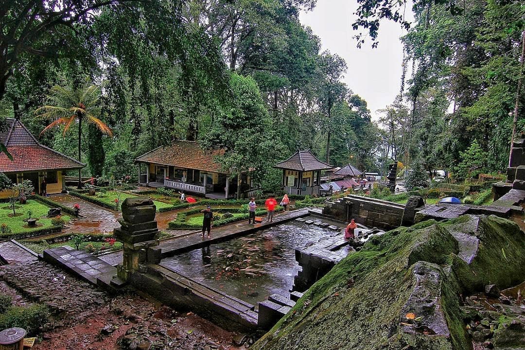 Candi Jolotundo Tempat Wisata Di Trawas Image From @kabarmojokerto