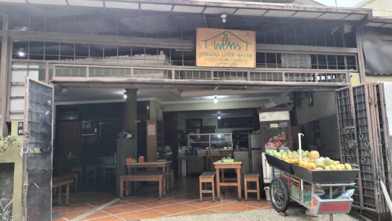Warung Lotek Macan